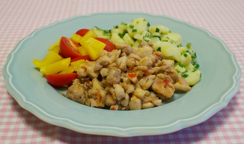 Sweet chilistekt kyckling med potatissallad